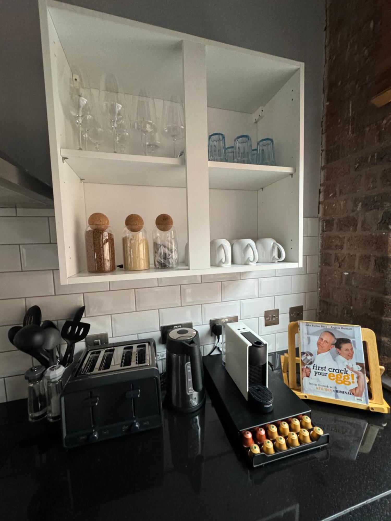 High End Luxury Townhouse In Jq, 4 Bedrooms, Flat Screen Tv In All Rooms, Free Parking, Near Birmingham City Centre Deposit Required Bagian luar foto
